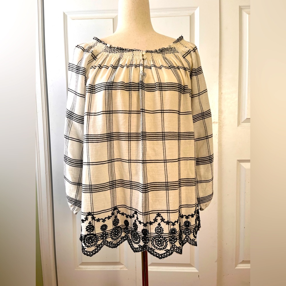Chaps BoHo style blouse top size M
